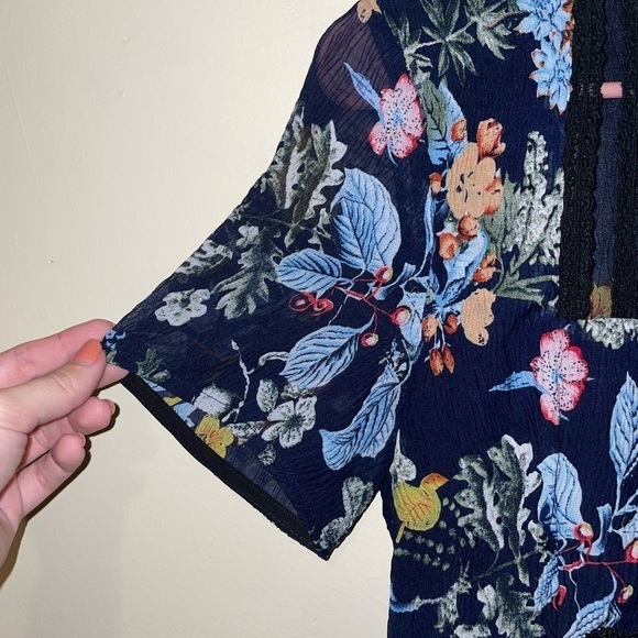 Foxiedox Juniper Floral High Neck Mini Dress Size Small - Picture 5 of 10